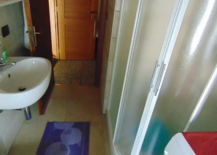 In Centro A Cervinia * بيريوِل تْشيرفينيا